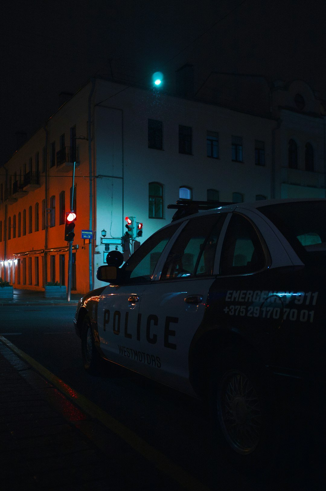10 Realistic Police Procedural Books Where the Investigation Matters